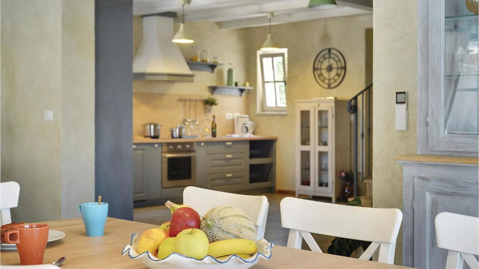 4 Bedroom Lovely Home In Fazana Vikendica